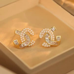 interlocking double circle stud earrings – french elegant luxury style