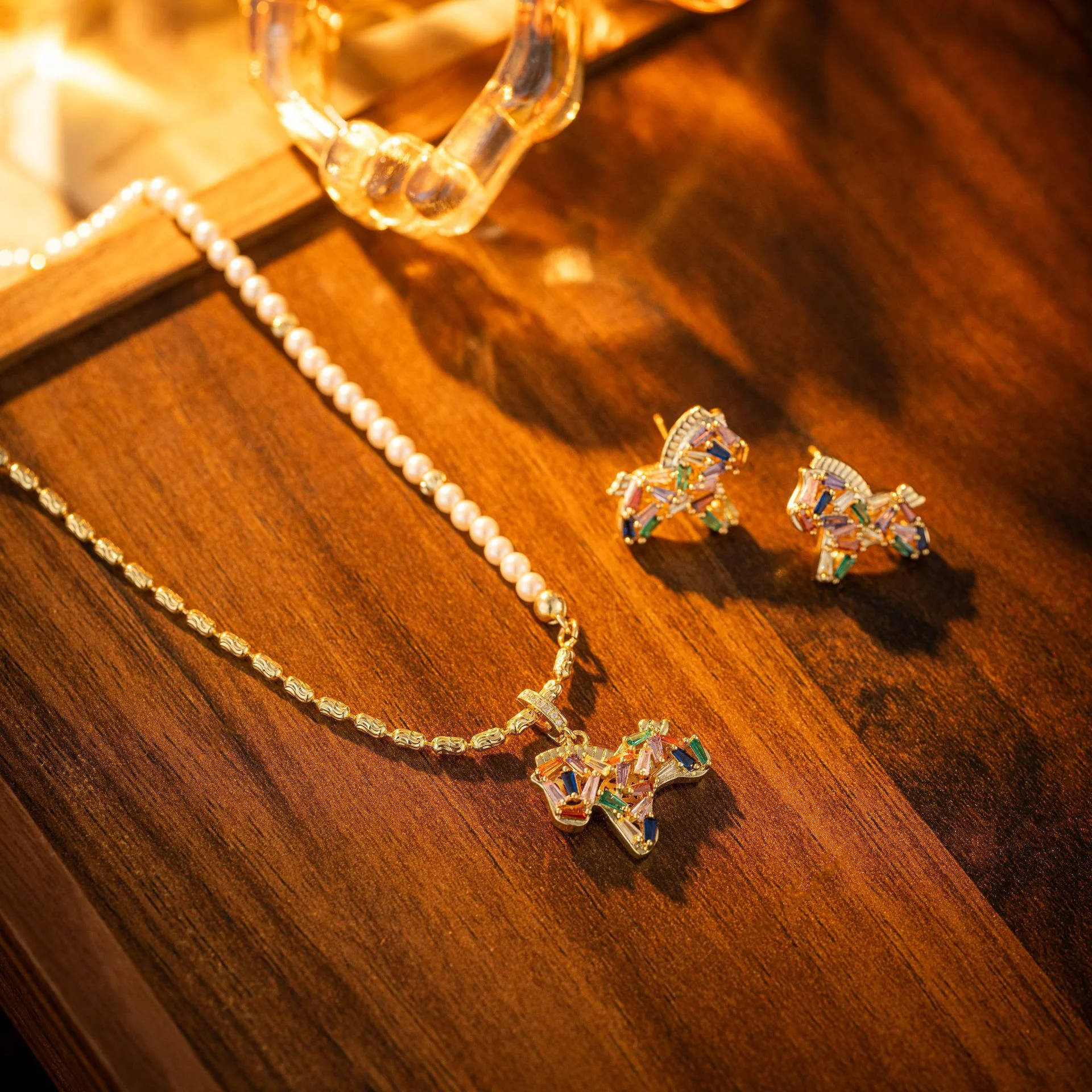 colorful horse pendant necklace with zircon & pearl beads – chic statement jewelry