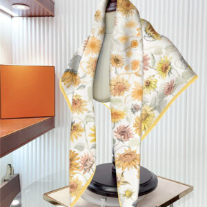 jungle violet floral square scarf 35 inch artistic silk feel wrap